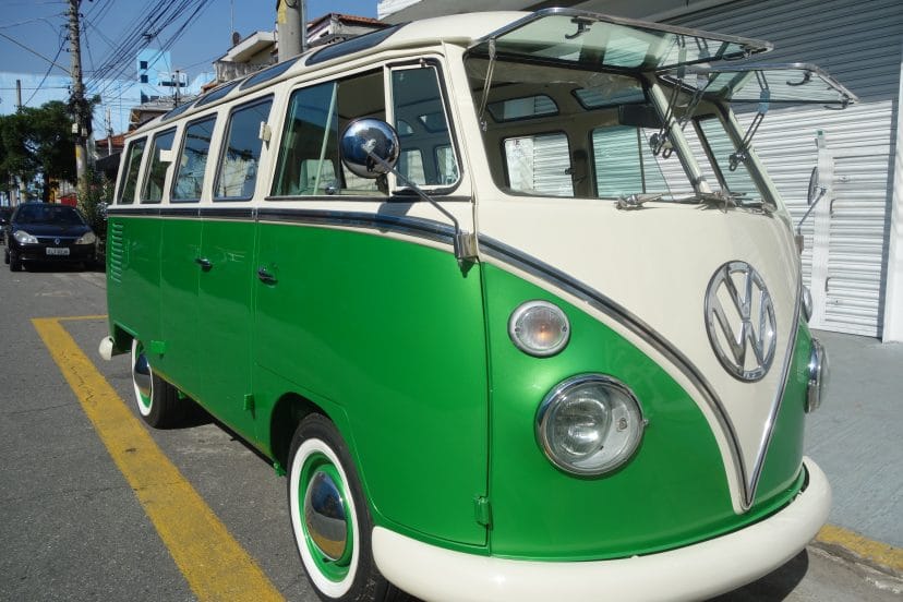 Reconstruction – T1 Combi Samba Deluxe – Brésil 1975 – Réf. S007