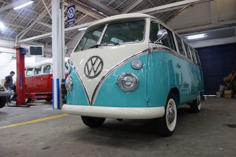 Reconstruction – Toit ouvrant de luxe T1 Combi Samba – Brésil 1975 – Réf. S004