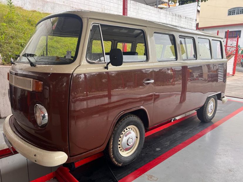 Volkswagen T2 Bus – Brazil 1988- Ref. C799