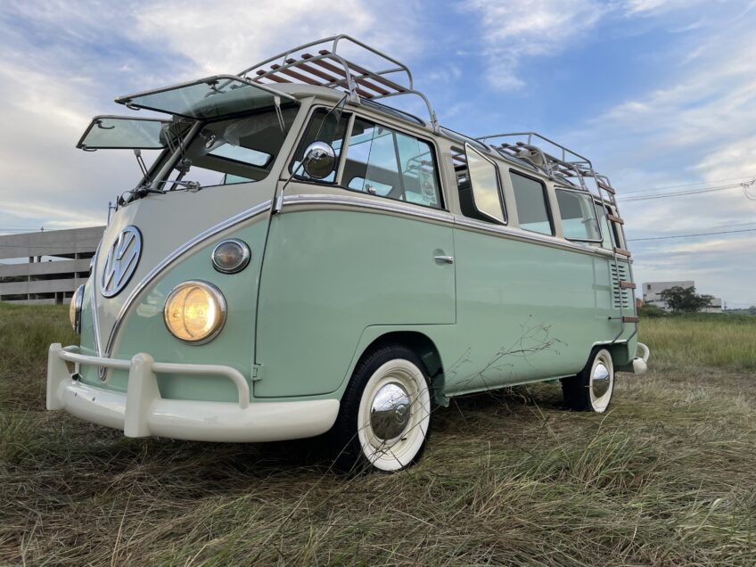 VOLKSWAGEN T1 1973 Restored – READY TO SHIP – REF C826