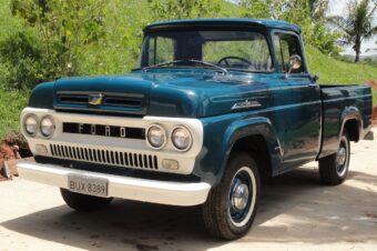 FORD F100 1966 – PRÊT À ÊTRE EXPÉDIÉ – REF FF001