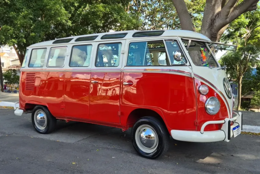 Volkswagen Kombi T1 Restored – Ready to ship – REF C921