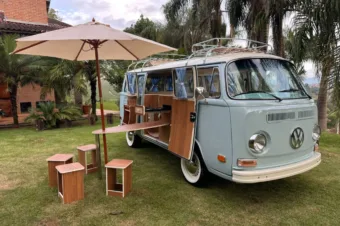 Volkswagen Kombi T2 Camper – Ready to Ship – REF C931