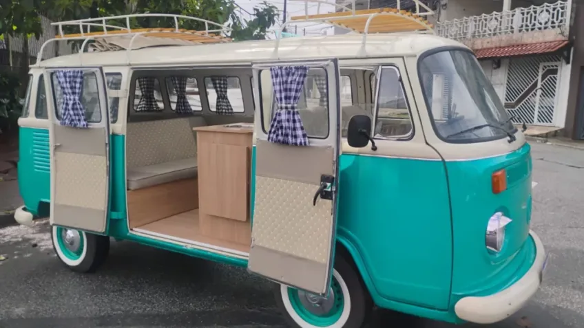 VW Kombi T2 Camper – Ready to ship – REF C937